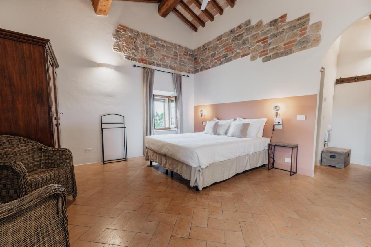 Palazzo Massaini - La Pieve Villa ปีเอนซา ภายนอก รูปภาพ