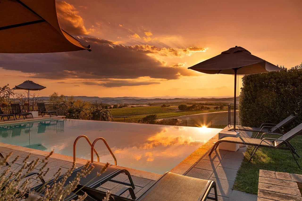 Palazzo Massaini - La Pieve Villa ปีเอนซา ภายนอก รูปภาพ