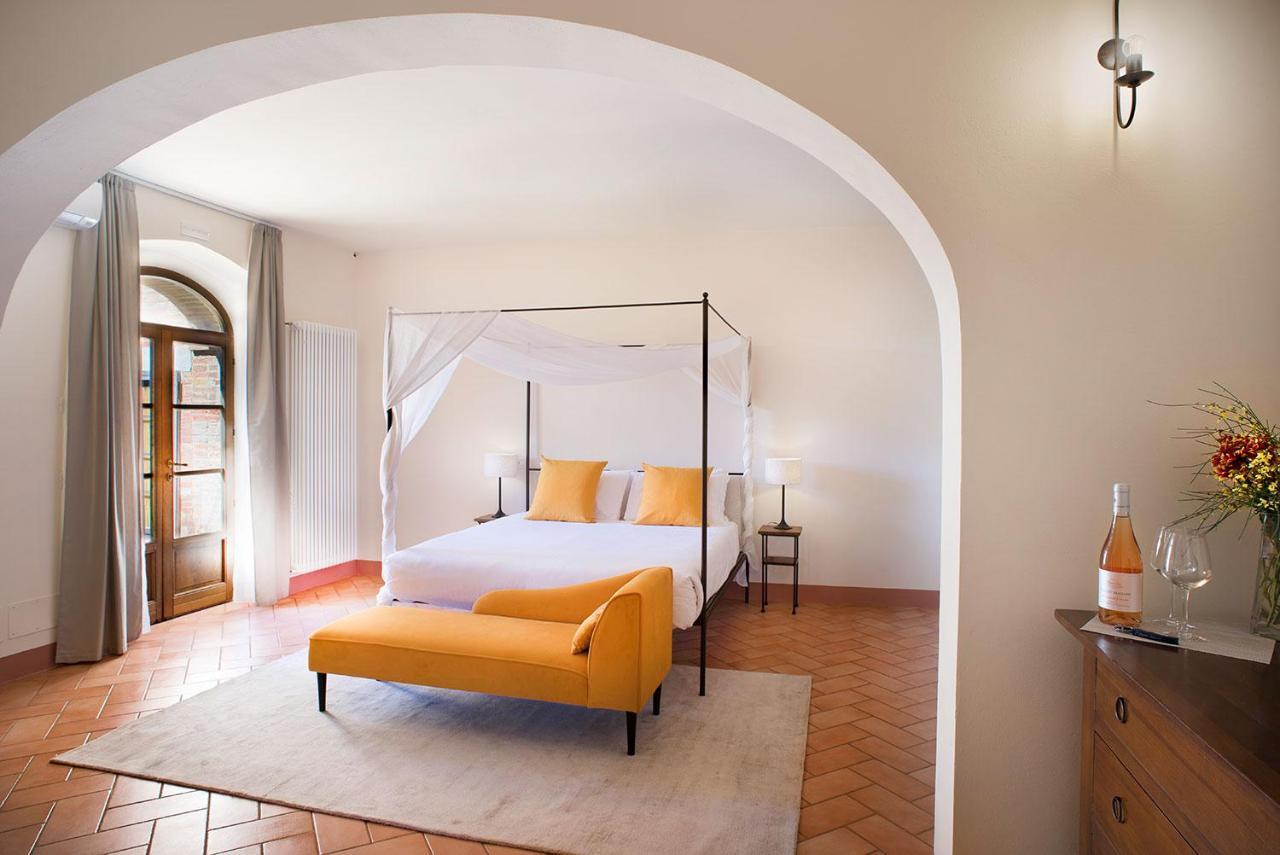 Palazzo Massaini - La Pieve Villa ปีเอนซา ภายนอก รูปภาพ