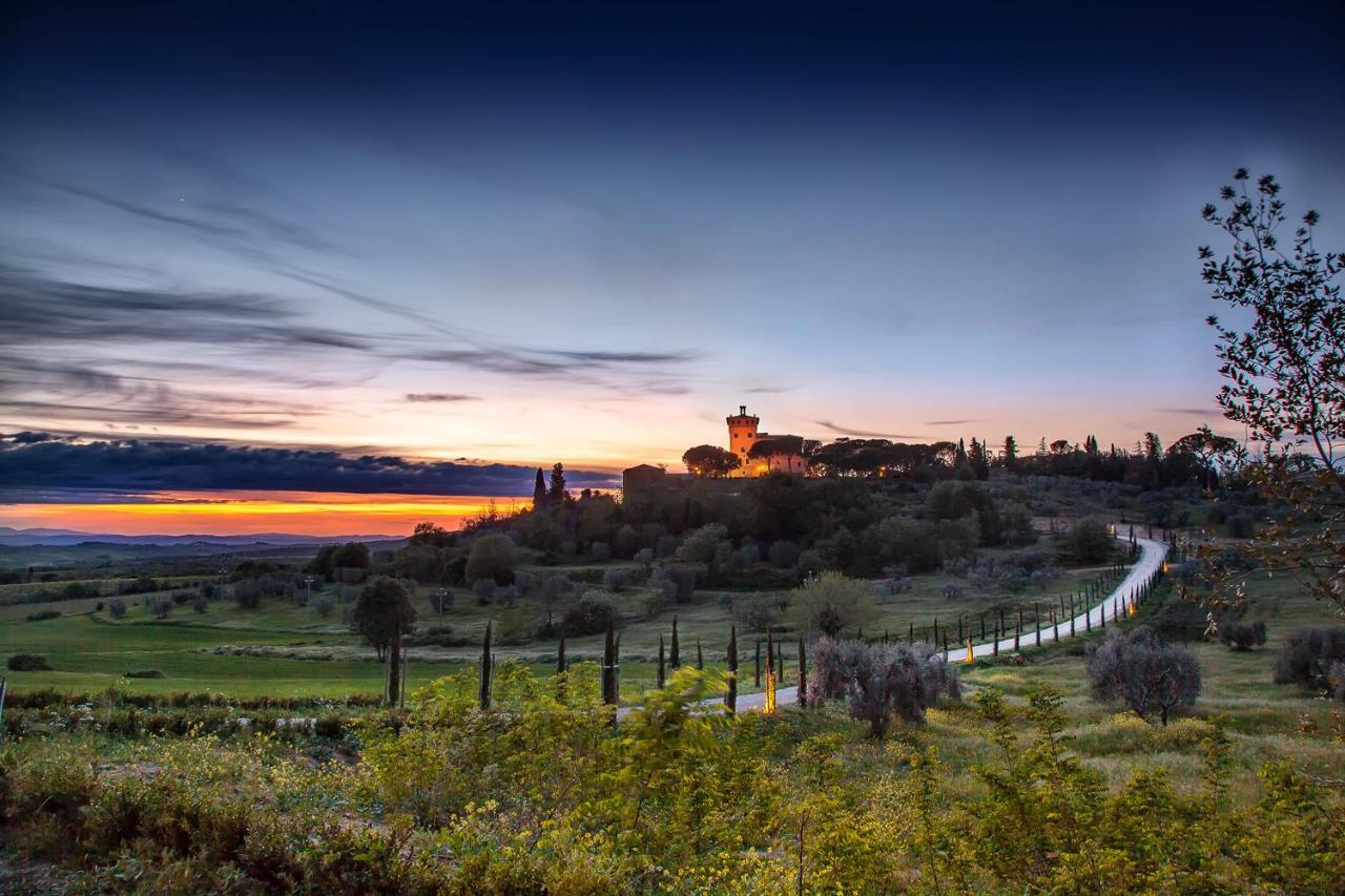 Palazzo Massaini - La Pieve Villa ปีเอนซา ภายนอก รูปภาพ