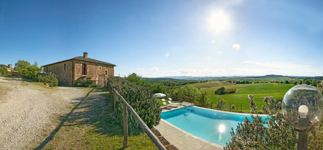 Palazzo Massaini - La Pieve Villa ปีเอนซา ภายนอก รูปภาพ